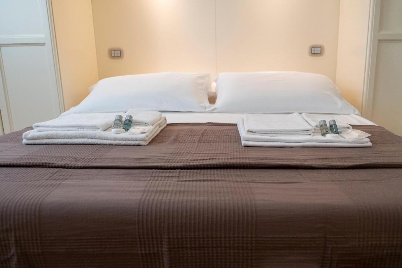 Noliday Suite Riviera Luxury Sea Flat Екстериор снимка